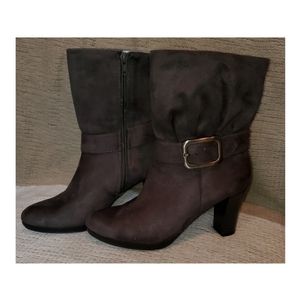 Women's Suede Boots